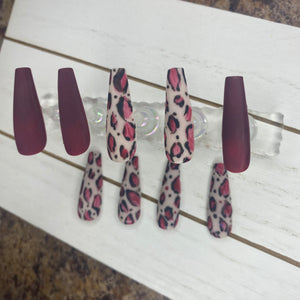 Wine Cheet Ah (coffin)