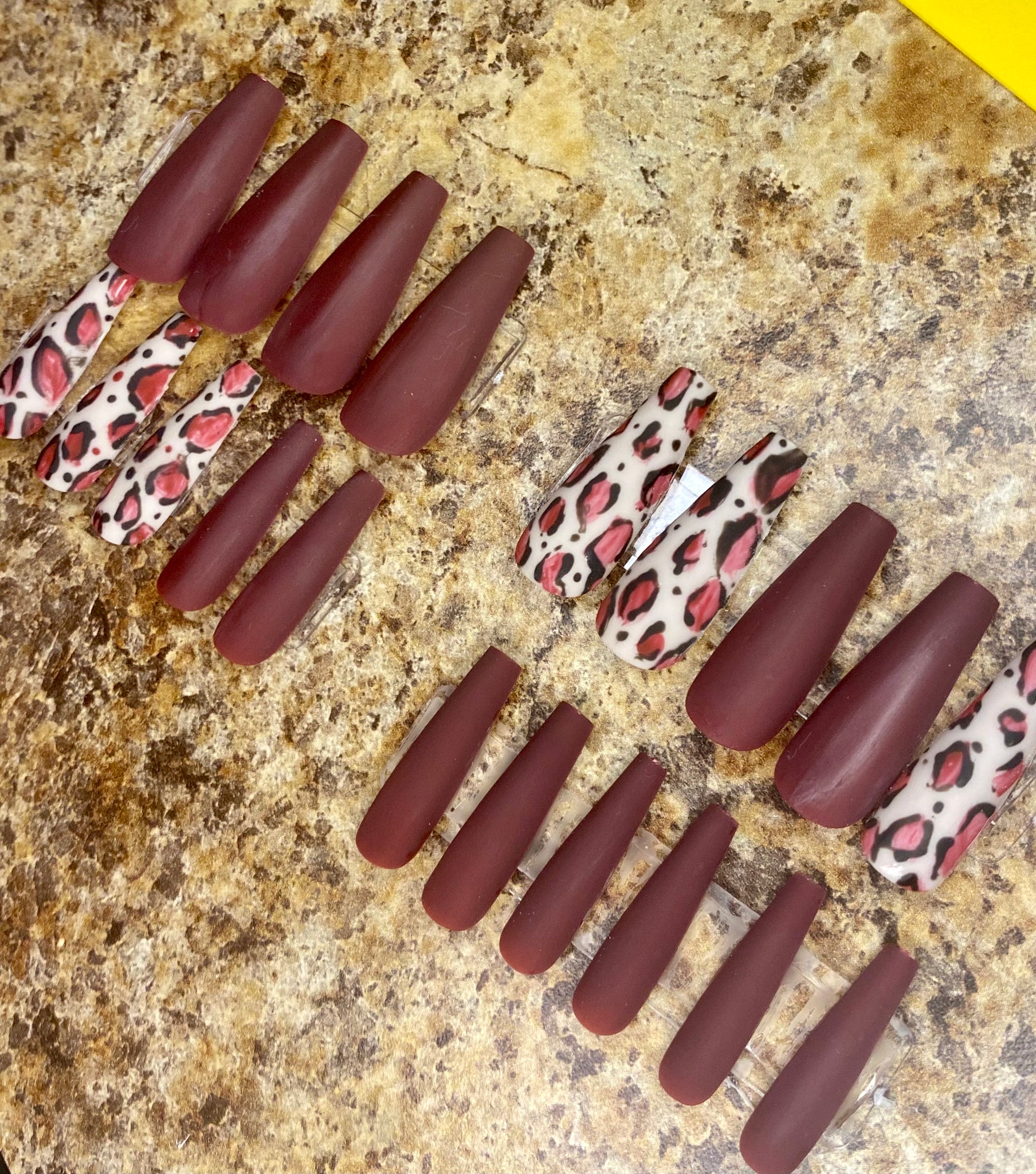Wine Cheet Ah (coffin)