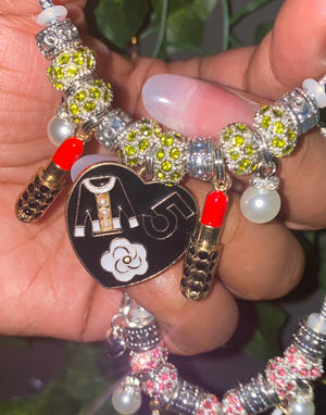 Battle Cry Bracelets im
